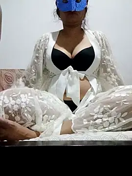 Queen princes online show from 03.02.25