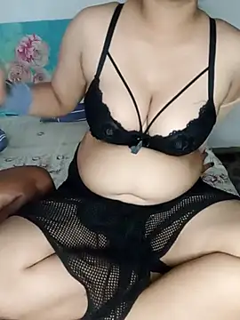 Queen princes online show from 10.14.25