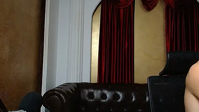 Snapshot of AdamJamesonn chatting on 02.27.25 AdamJamesonn online show from 02.27.25