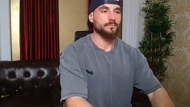 Snapshot of AdamJamesonn chatting on 03.14.25 AdamJamesonn online show from 03.14.25