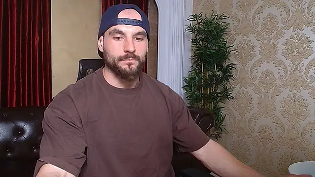 Snapshot of AdamJamesonn chatting on 03.15.25 AdamJamesonn online show from 03.15.25