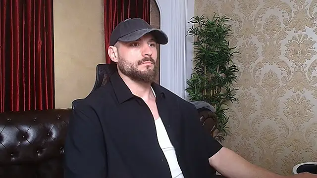 Snapshot of AdamJamesonn chatting on 03.16.25 AdamJamesonn online show from 03.16.25