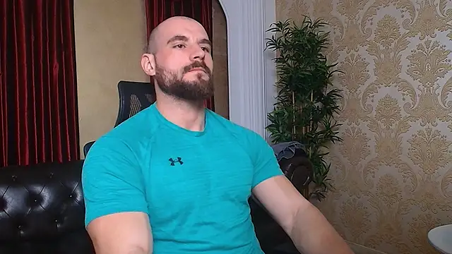 Snapshot of AdamJamesonn chatting on 03.21.25 AdamJamesonn online show from 03.21.25