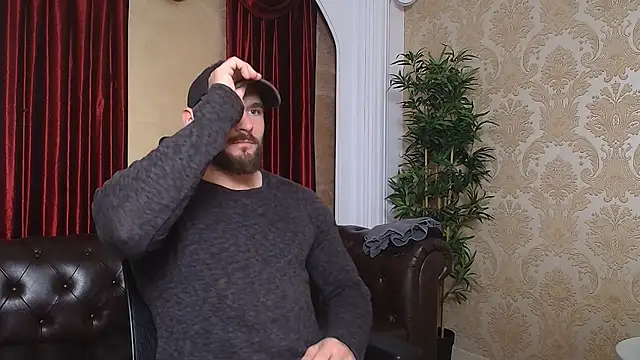 Snapshot of AdamJamesonn chatting on 03.23.25 AdamJamesonn online show from 03.23.25