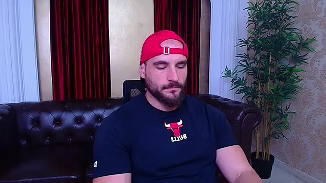 Snapshot of AdamJamesonn chatting on 09.16.25 AdamJamesonn online show from 09.16.25