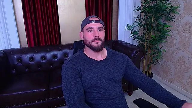 Snapshot of AdamJamesonn chatting on 09.27.25 AdamJamesonn online show from 09.27.25