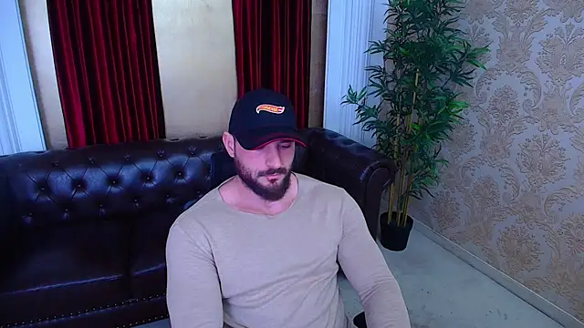 Snapshot of AdamJamesonn chatting on 11.10.25 AdamJamesonn online show from 11.10.25