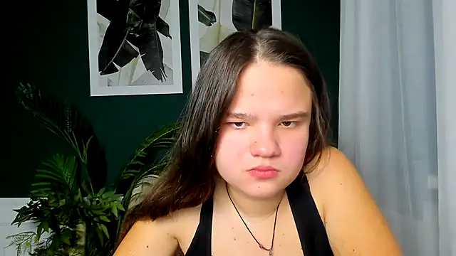 AdeleCruz online show from 02.20.26