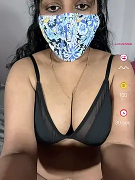 Snapshot of ArathyNambyarMallu chatting on 04.28.26 ArathyNambyarMallu online show from 04.28.26