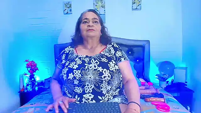 VickyBoobss online show from 04.19.26