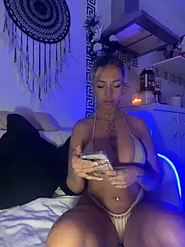 CheekyChels online show from 03.06.25