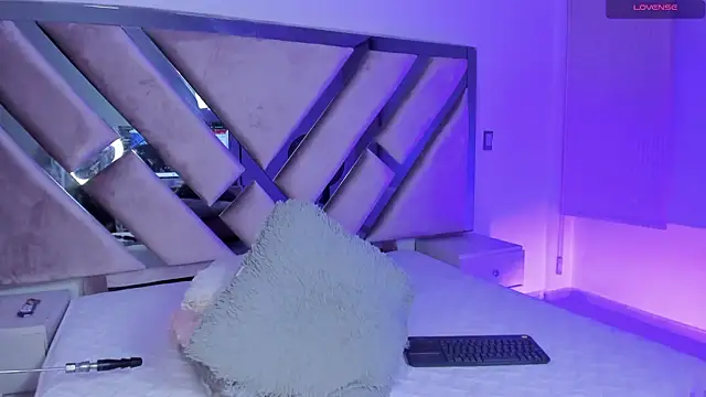 kathy bakerr online show from 03.11.26