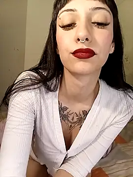 Snapshot of Chanell_19_ok chatting on 11.07.25 Chanell 19 ok online show from 11.07.25