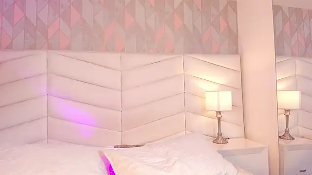 chelsea bolton  online show from 01.27.25