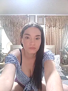 chelsea bolton  online show from 03.01.25