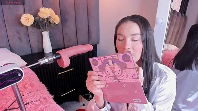 chelsea bolton  online show from 10.22.25