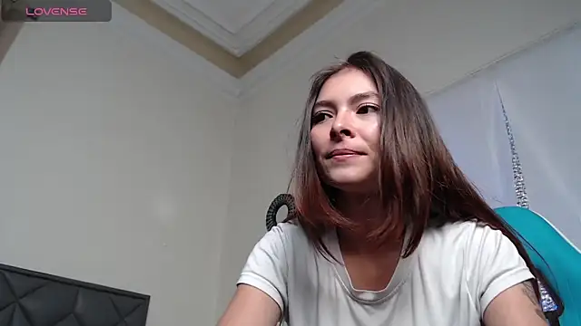 Snapshot of Aleska_Miami chatting on 03.21.25 Aleska Miami online show from 03.21.25