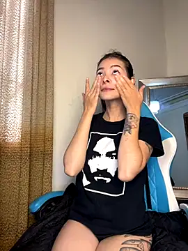 Snapshot of Aleska_Miami chatting on 10.02.25 Aleska Miami online show from 10.02.25