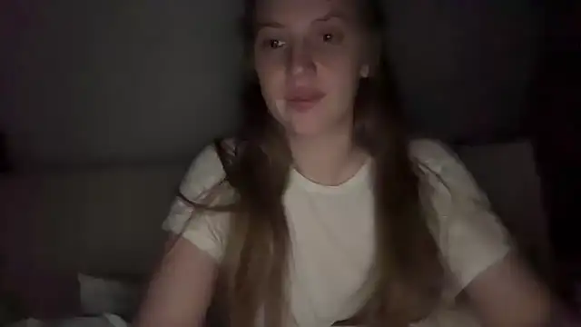 Snapshot of Ella-82 chatting on 03.07.25 Ella-82 online show from 03.07.25