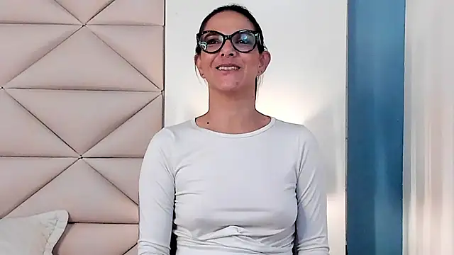 KarenSims online show from 02.25.25