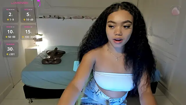 JasmineRose7 online show from 09.15.25