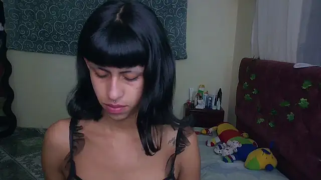 boysLittle online show from 06.04.26