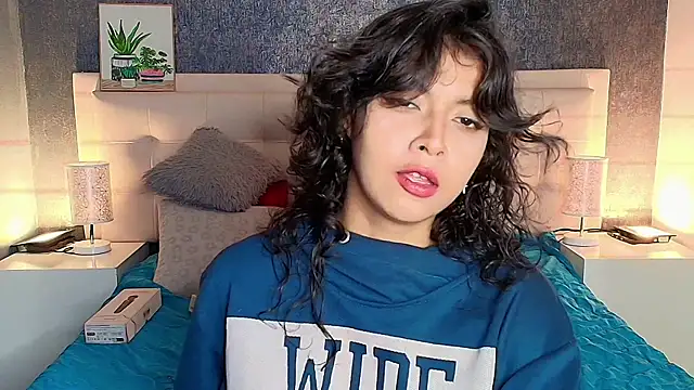 gabriela cortez online show from 02.25.25