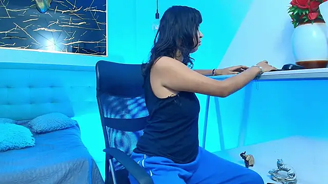 gabriela cortez online show from 11.19.25