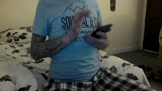 Snapshot of allnaked00 chatting on 02.16.26 allnaked00 online show from 02.16.26