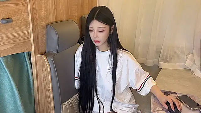 muyan 00 online show from 11.22.25