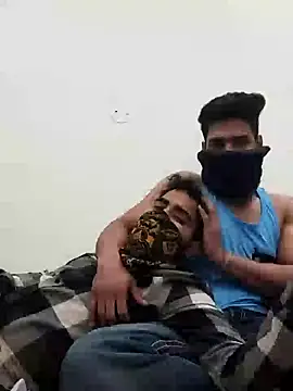 13lusty online show from 01.20.25