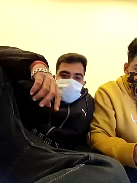 13lusty online show from 02.01.25