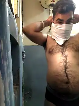 13lusty online show from 02.02.25