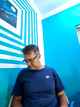 Snapshot of itsmeyes69 chatting on 01.13.25 itsmeyes69 online show from 01.13.25