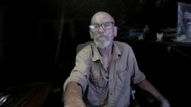 Snapshot of Aldick68 chatting on 05.28.26 Aldick68 online show from 05.28.26