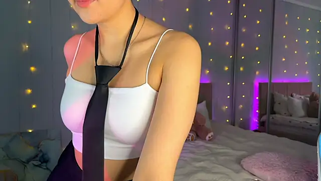 Mercedes Robinson online show from 01.27.25