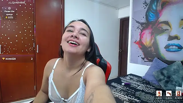 Maylin horny19 online show from 02.06.26