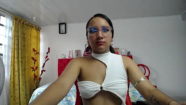 Maylin horny19 online show from 04.05.26