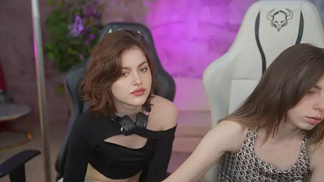 Snapshot of Lika_Secret_ chatting on 01.27.25 Lika Secret  online show from 01.27.25