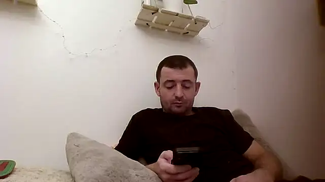 Snapshot of SeX_roomX chatting on 11.19.25 SeX roomX online show from 11.19.25