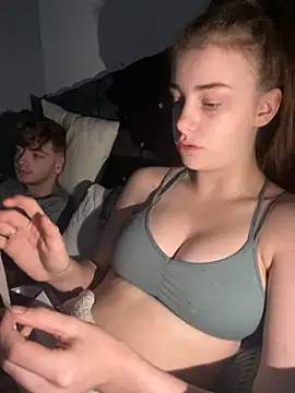 VioletxBlue online show from 11.14.25