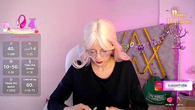 SussanHottye1  online show from 11.13.25