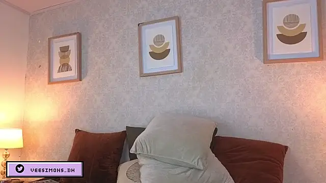 Veronica simons online show from 04.20.26