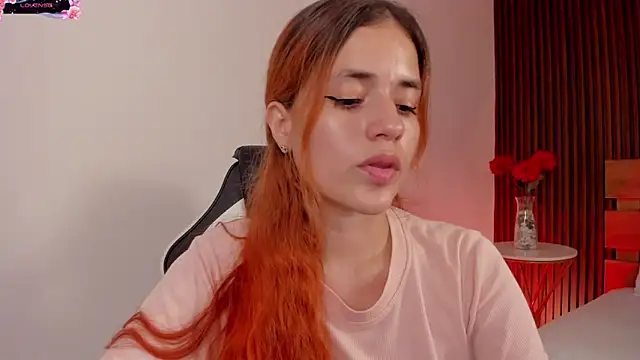 Snapshot of alliss_ginger_ chatting on 05.12.26 alliss ginger online show from 05.12.26