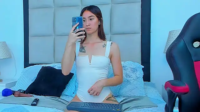 Snapshot of MeganPresleyy chatting on 01.23.25 MeganPresleyy online show from 01.23.25