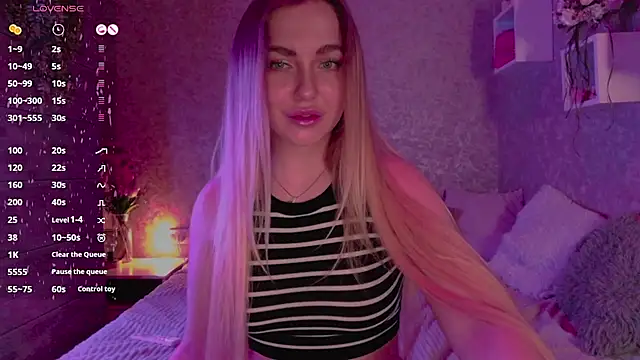 Mika Rayy online show from 03.06.25