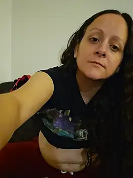 Snapshot of xxxshimmer chatting on 11.13.25 xxxshimmer online show from 11.13.25