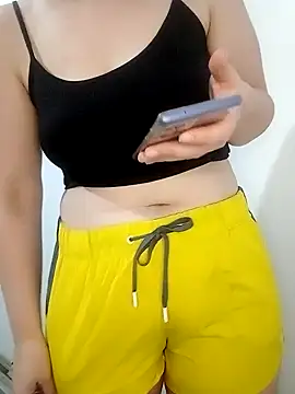 Snapshot of blondaf chatting on 01.18.25 blondaf online show from 01.18.25