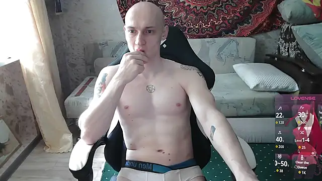 Snapshot of johnny_positive chatting on 06.28.26 johnny positive online show from 06.28.26