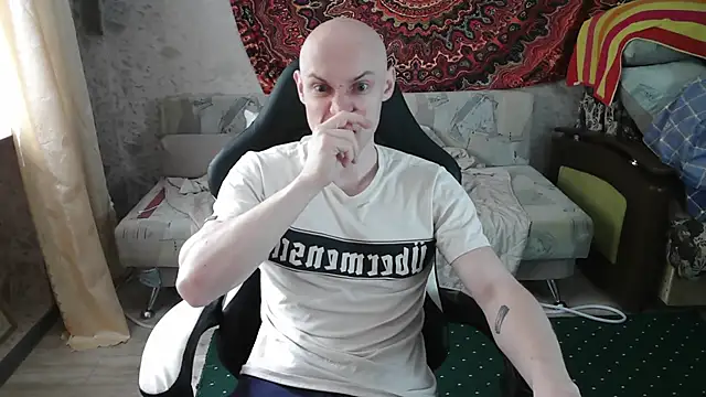 Snapshot of johnny_positive chatting on 06.30.26 johnny positive online show from 06.30.26